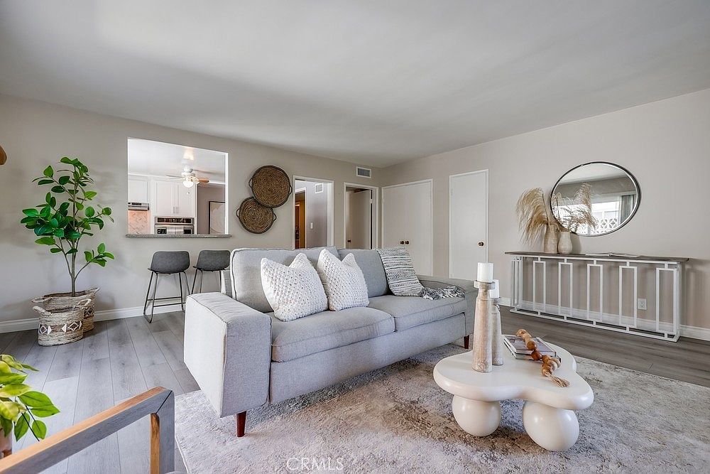 1354 Shadow Ln #102 Fullerton, CA 92831 - Thumbnail 2