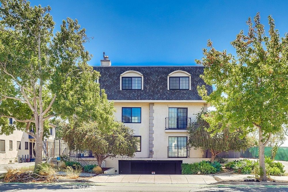 1020 Ocean Park Blvd APT 3 Santa Monica, CA 90405 - Thumbnail 2