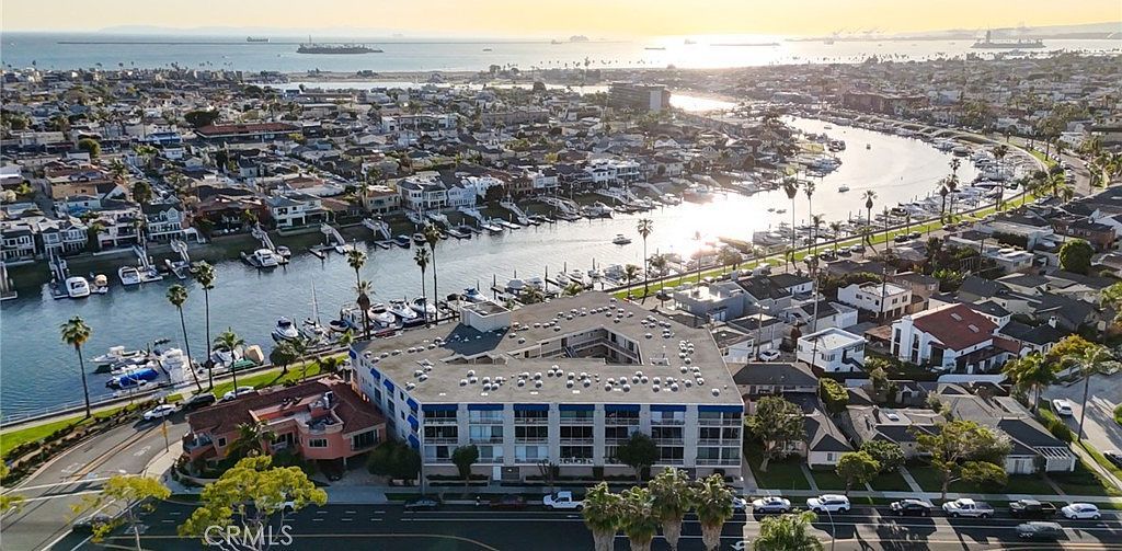 383 Bay Shore Ave Unit 307 Long Beach, CA 90803 - Thumbnail 2