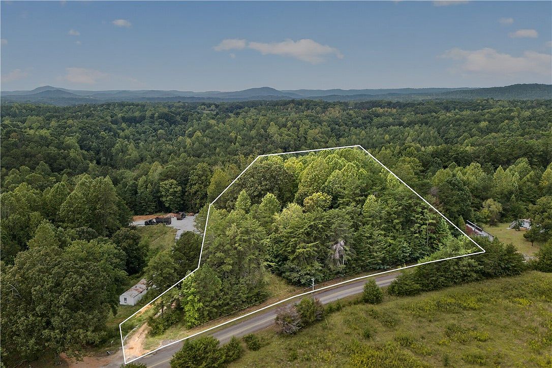 205 Misty Hollow Ln Westminster, SC 29693, 29693
