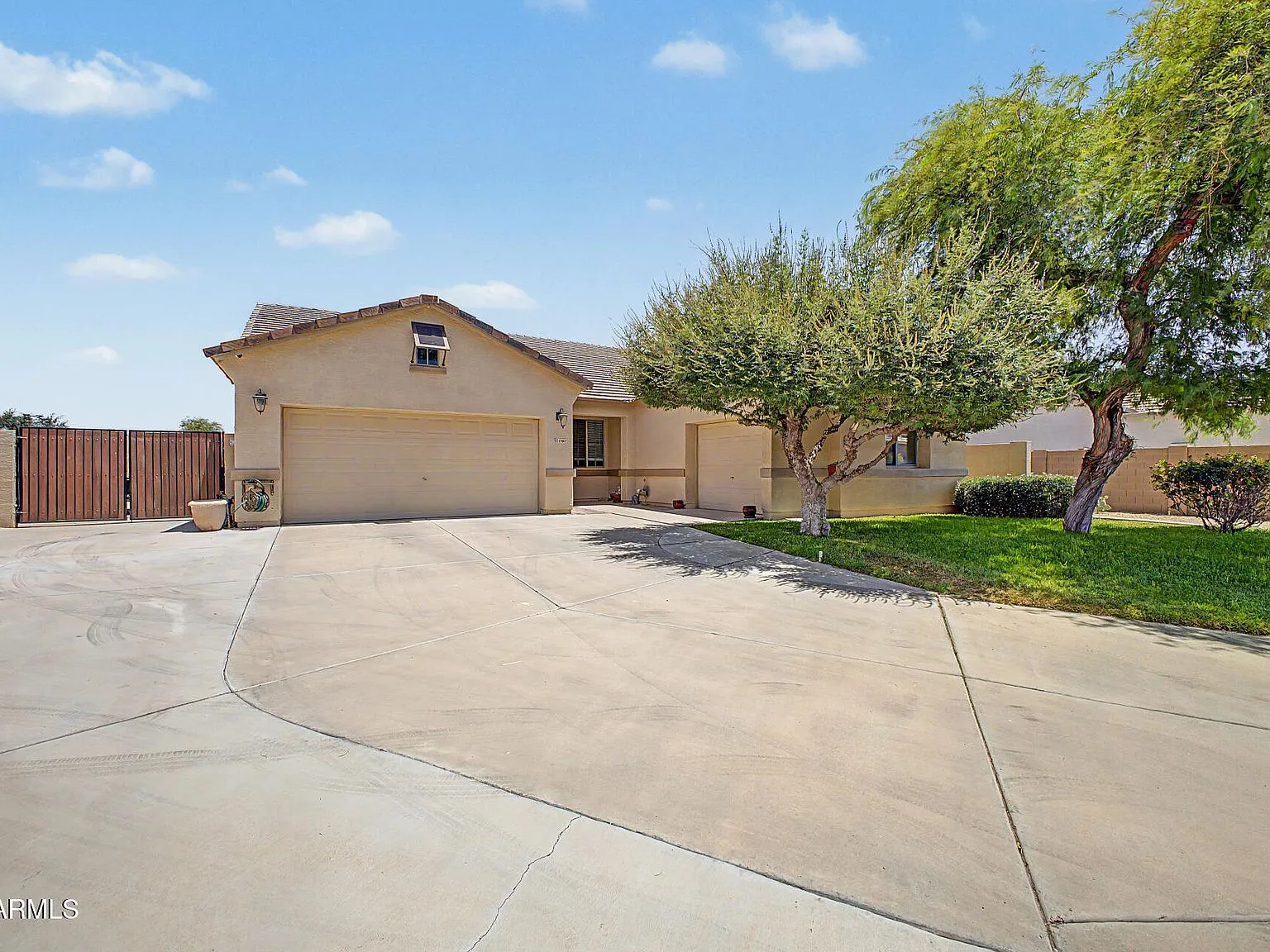 1300 E BOSI Court San Tan Valley, AZ 85140, 85140