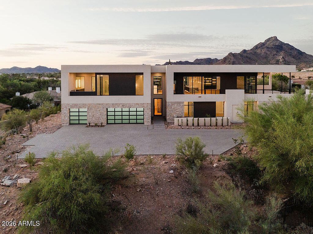 6037 N 21ST Place Phoenix, AZ 85016, 85016