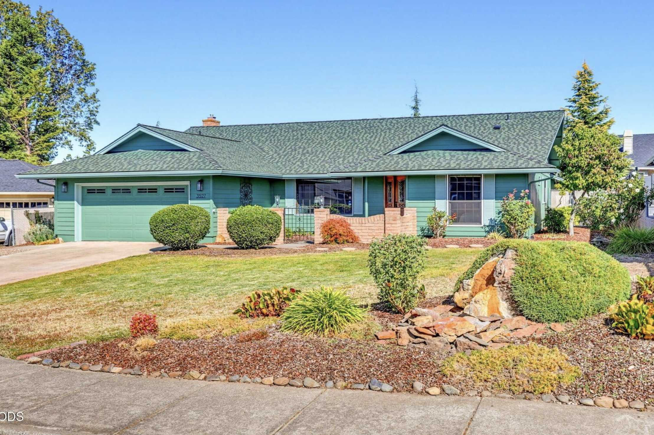 3527 Brannon Drive, Medford, OR, USA, 97504  | Single Family