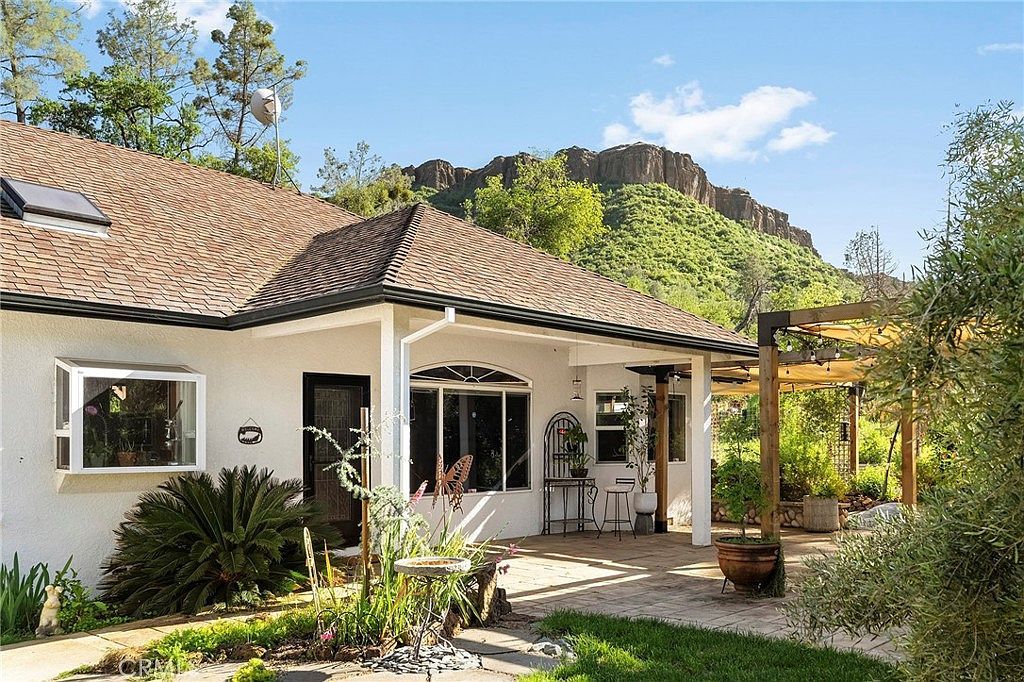 2262 Honey Run Rd Chico, CA 95928  | Single Family