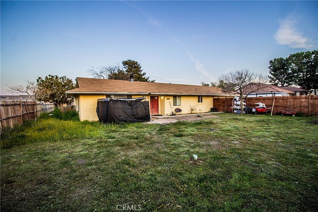 7449 Redwood Ave Hesperia, CA 92345 - Thumbnail 2