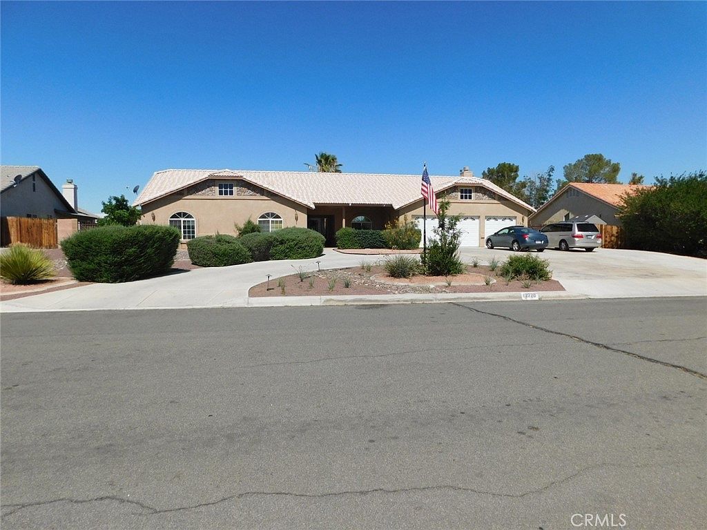 12720 Yorkshire Dr Apple Valley, CA 92308 - Thumbnail 2