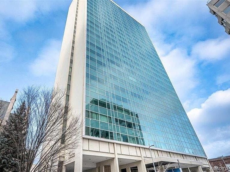 555 E William St APT 17B Ann Arbor, MI 48104 - Thumbnail 2