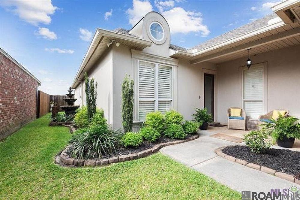 5432 Courtyard Dr Gonzales, LA 70737 - Thumbnail 2