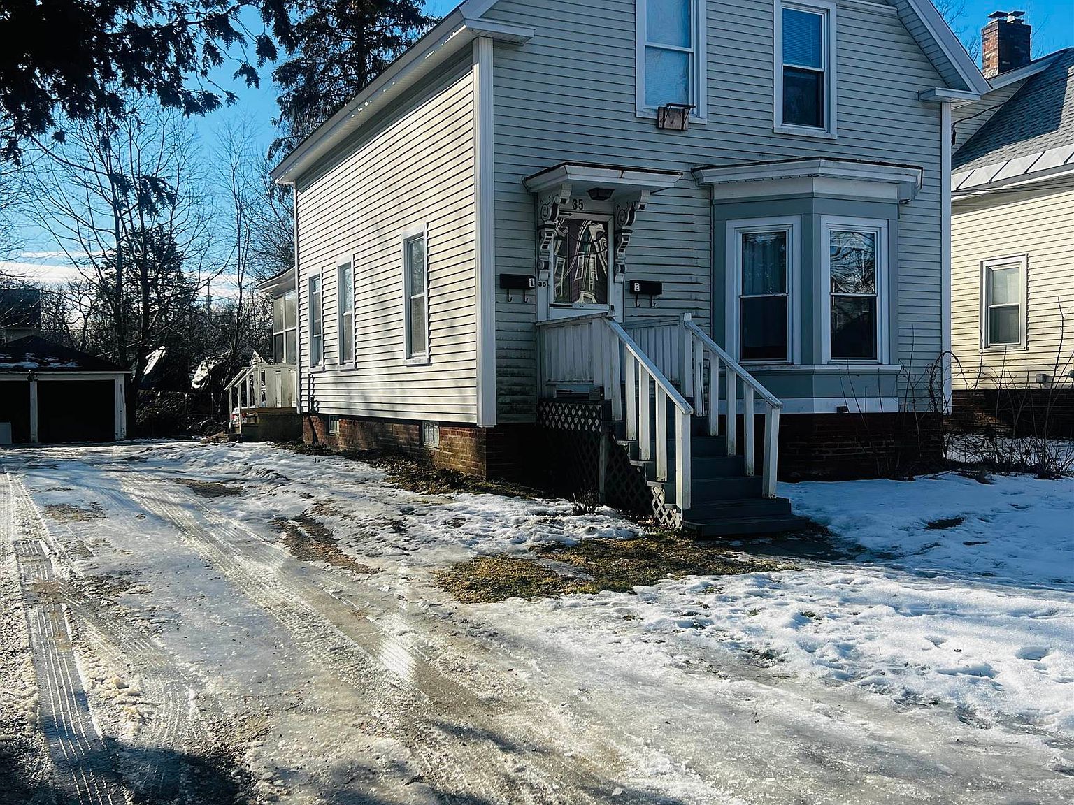 35 Elliot St Keene, NH 03431 - Thumbnail 2