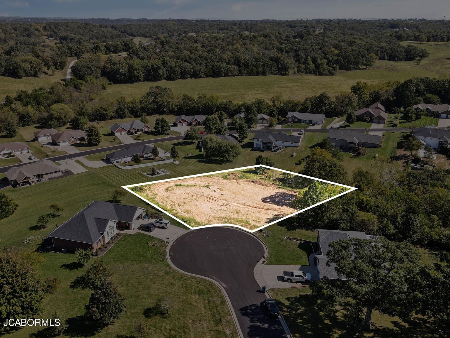 3814 Pear Tree Ct Jefferson City, MO 65101 - Thumbnail 2