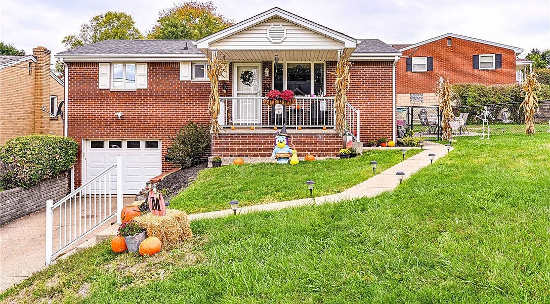 325 Maple St West Mifflin, PA 15122 - Thumbnail 2