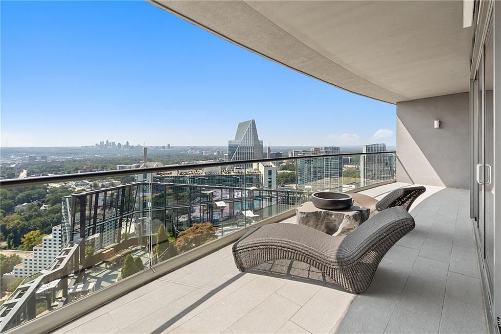 3344 Peachtree Rd NE UNIT 3105 Atlanta, GA 30326 - Thumbnail 2