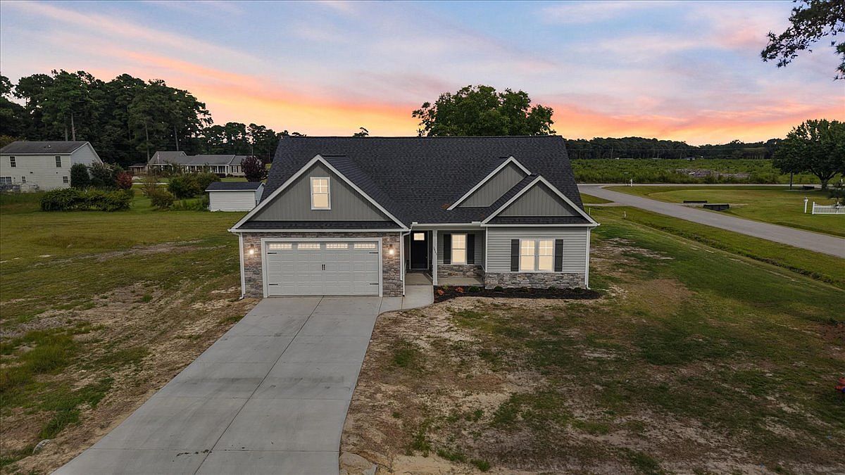 Olivia Plan, Creeks Edge Pikeville, NC 27863 - Thumbnail 2