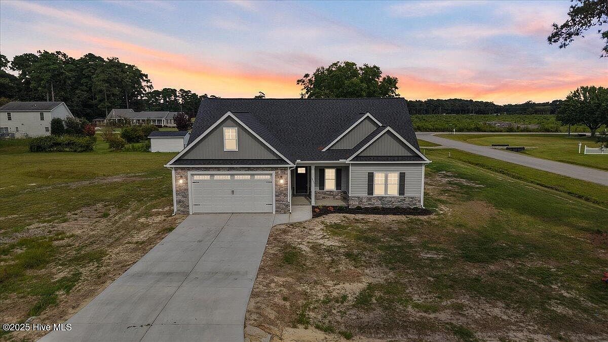 3803 Huntcliff Dr La Grange, NC 28551 - Thumbnail 2