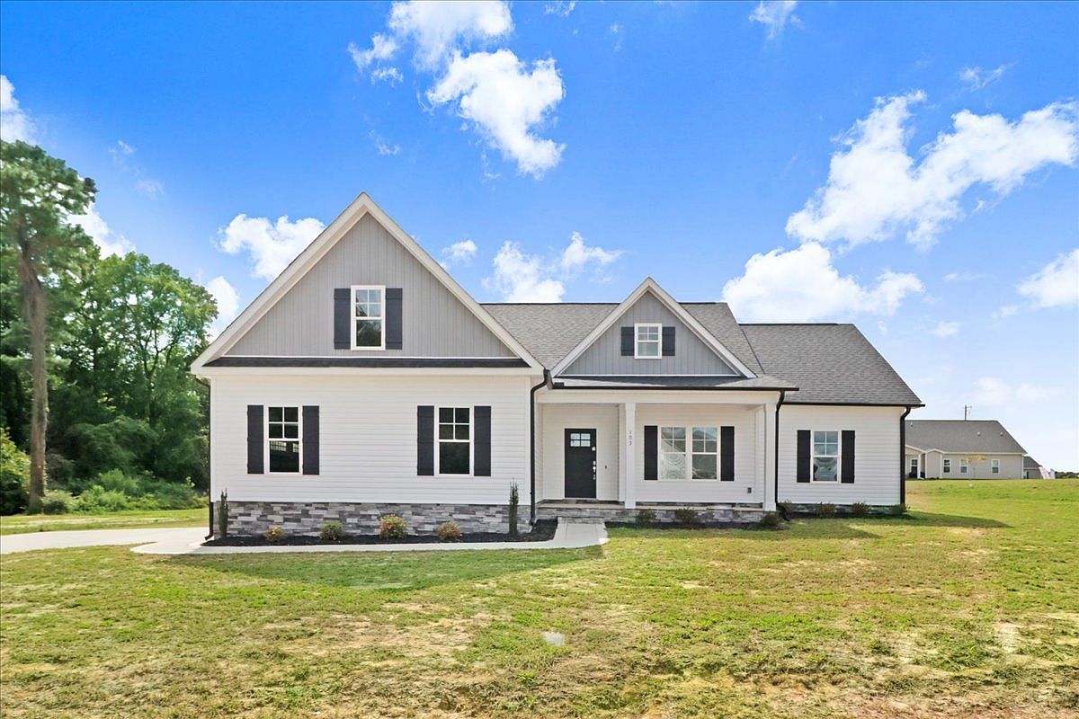 Serenity Plan, Creeks Edge Pikeville, NC 27863 - Thumbnail 2