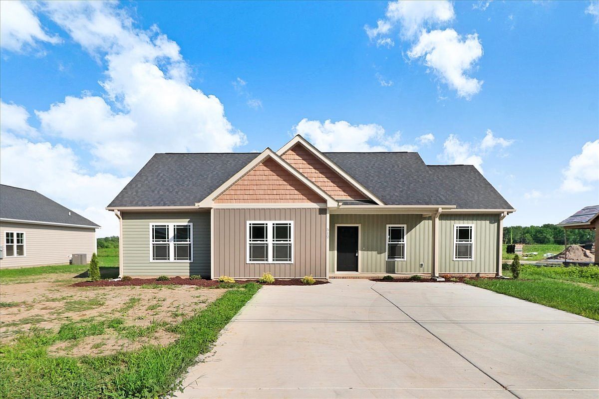 512 S Vance St Fremont, NC 27830 - Thumbnail 2