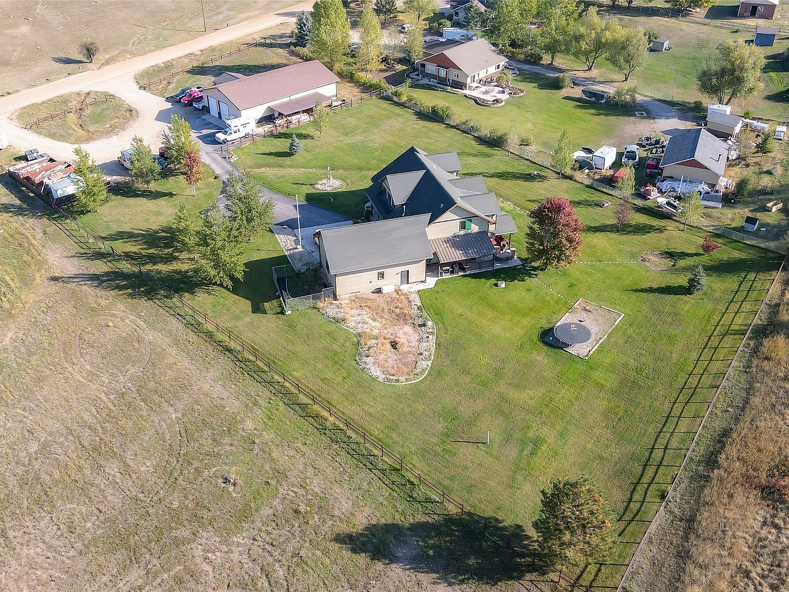 8877 Indreland Rd Missoula, MT 59808 - Thumbnail 2