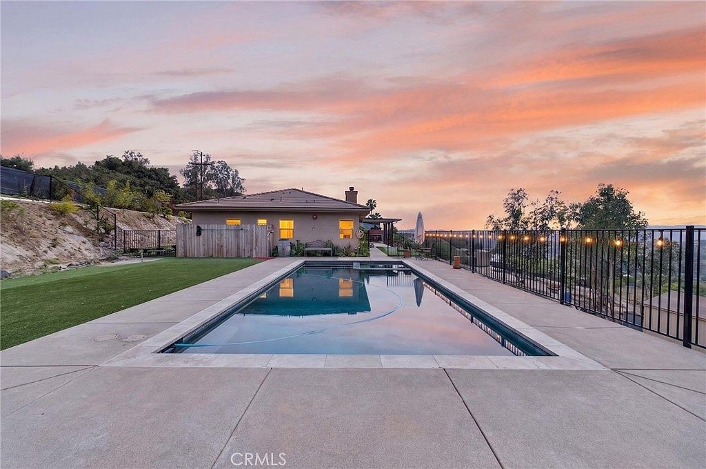 2914 Vista Del Rio Fallbrook, CA 92028, 92028