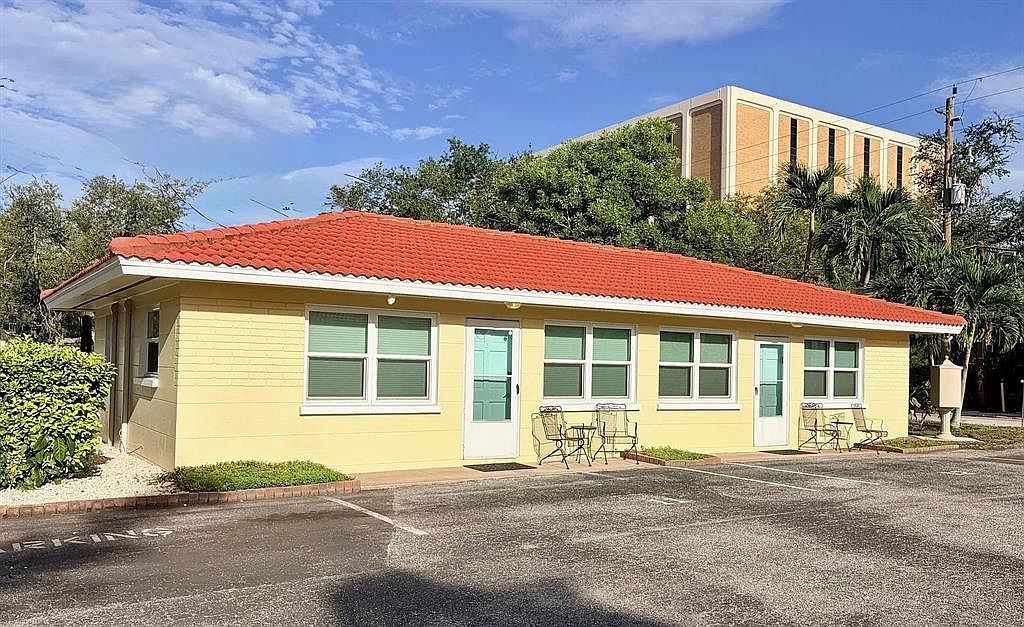 1720 MORRILL STREET #11 Sarasota, FL 34236, 34236