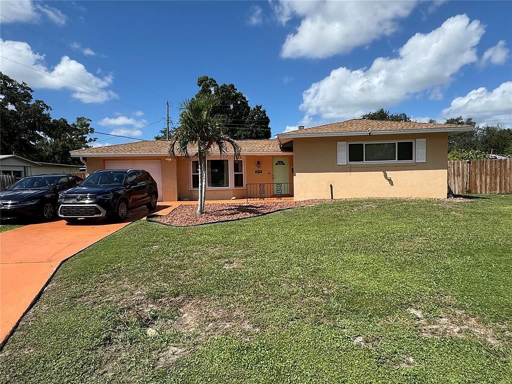 2715 HEATHER PLACE Sarasota, FL 34235, 34235