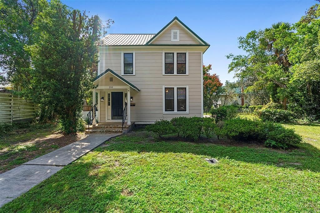 210 W University Ave Deland, FL 32720 - Thumbnail 2