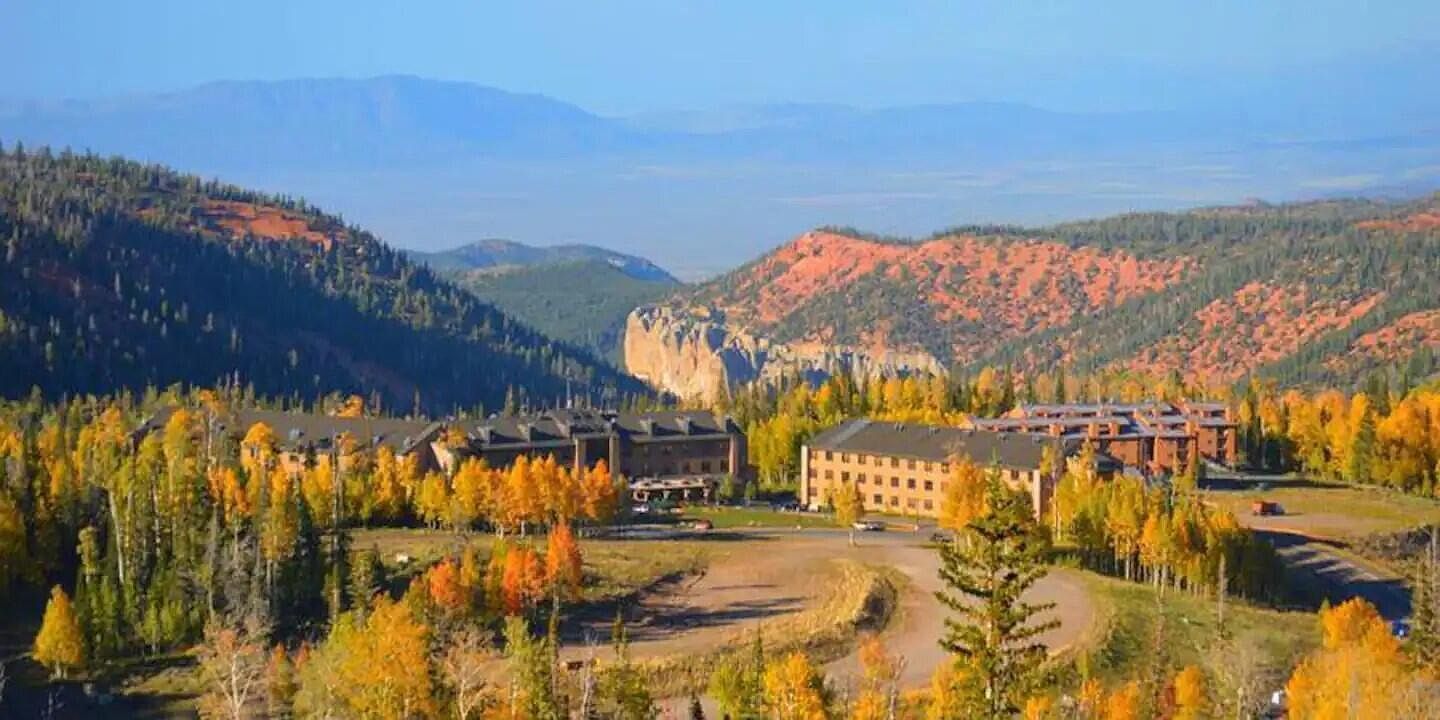 223 Hunter Ridge Rd #E223 Brian Head, UT 84719 - Thumbnail 2