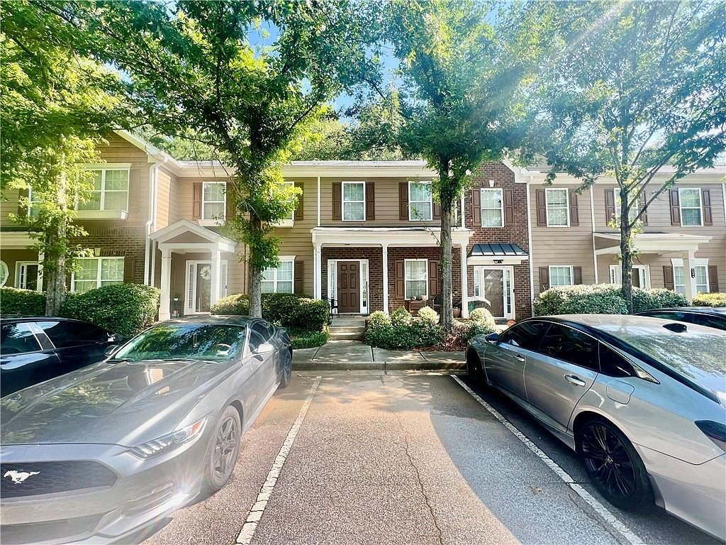 585 Mc Williams Rd SE #1406 Atlanta, GA 30315 - Thumbnail 2