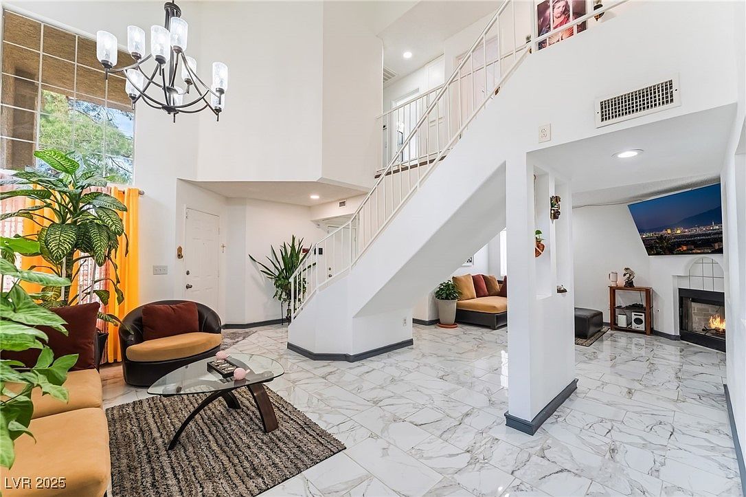 2229 Goldhill Way Las Vegas, NV 89106 - Thumbnail 2