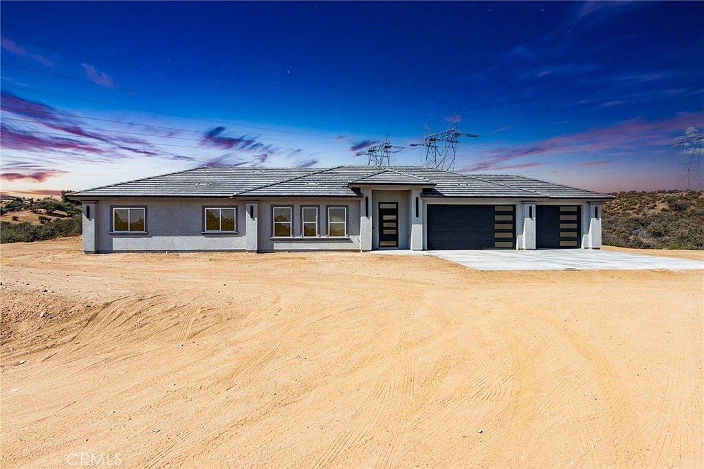 6848 Braceo St Oak Hills, CA 92344 - Thumbnail 2