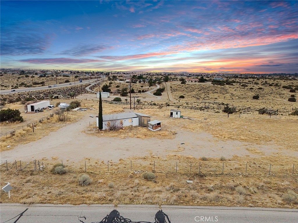 9770 Verbena Rd Oak Hills, CA 92344 - Thumbnail 2