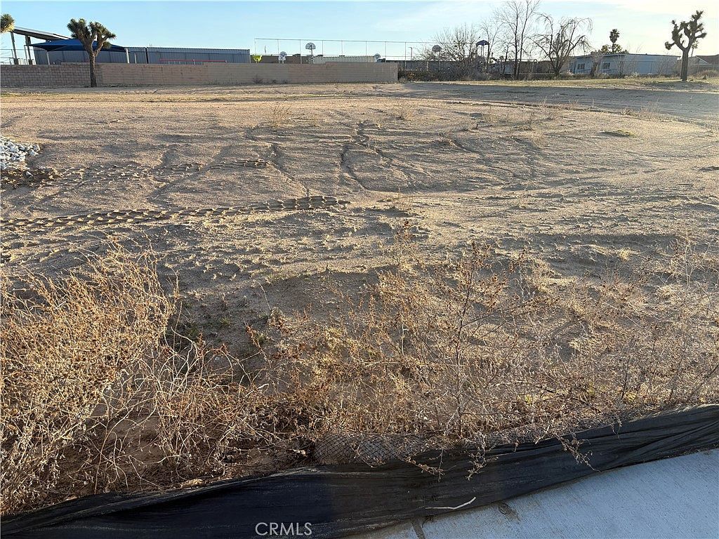 3 Valencia St Lot 3 Hesperia, CA 92345 - Thumbnail 2