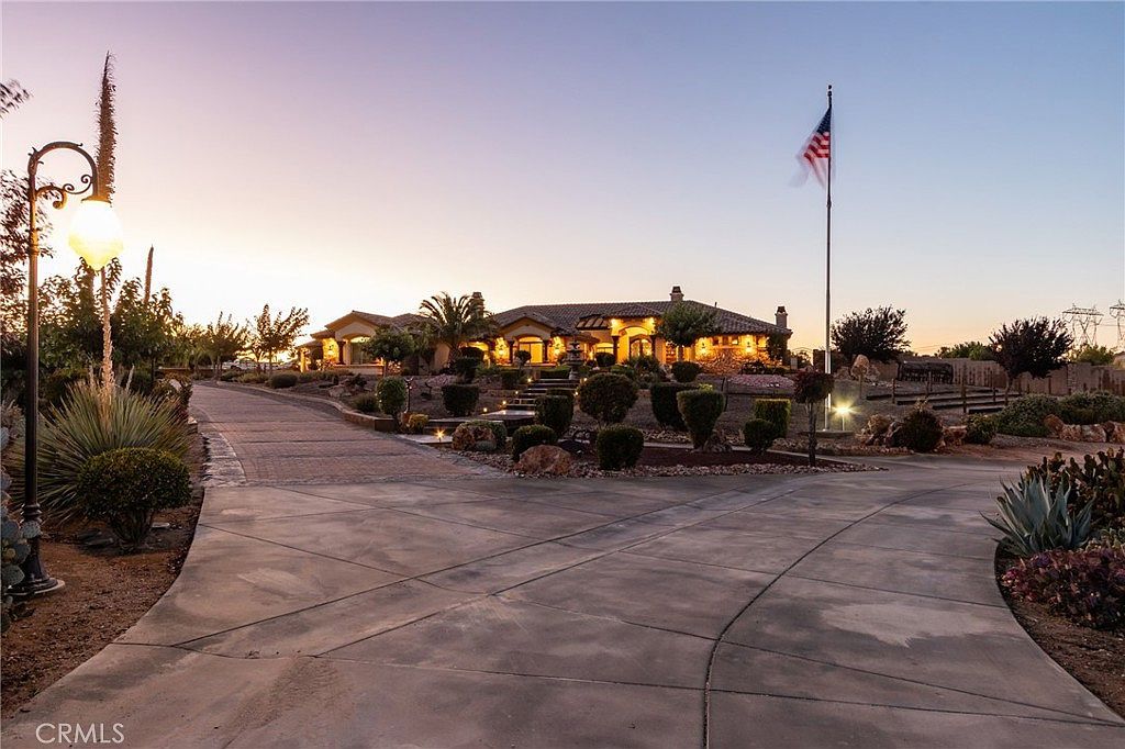 12260 Desert Rose Way Oak Hills, CA 92344 - Thumbnail 2