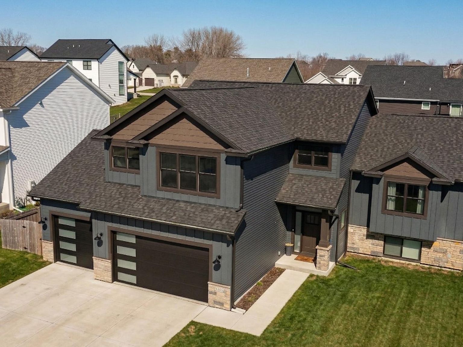 6265 Summit Pine Rd NW Rochester, MN 55901 - Thumbnail 2