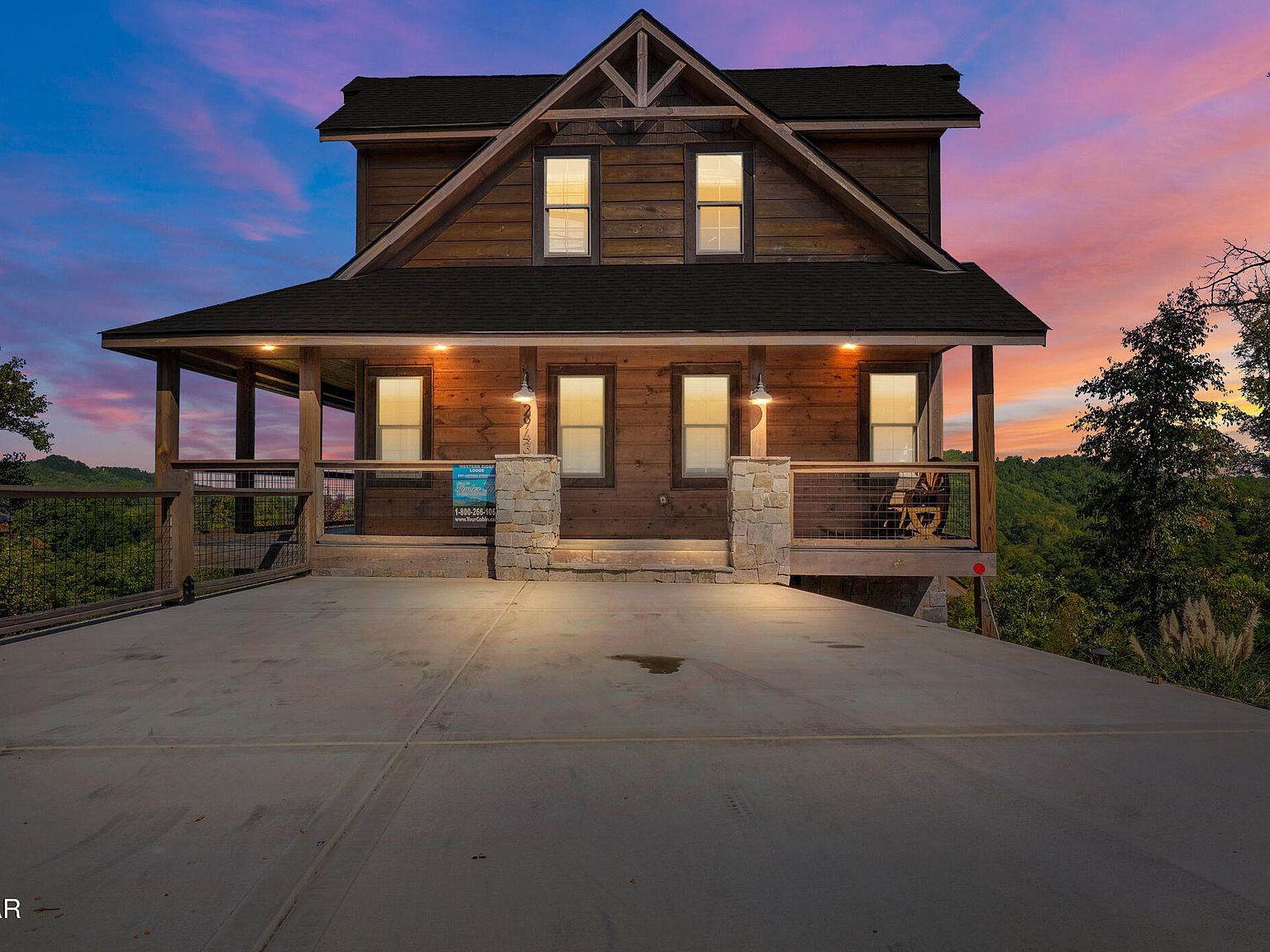 2943 Lightning Strike Dr Sevierville, TN 37862 - Thumbnail 2