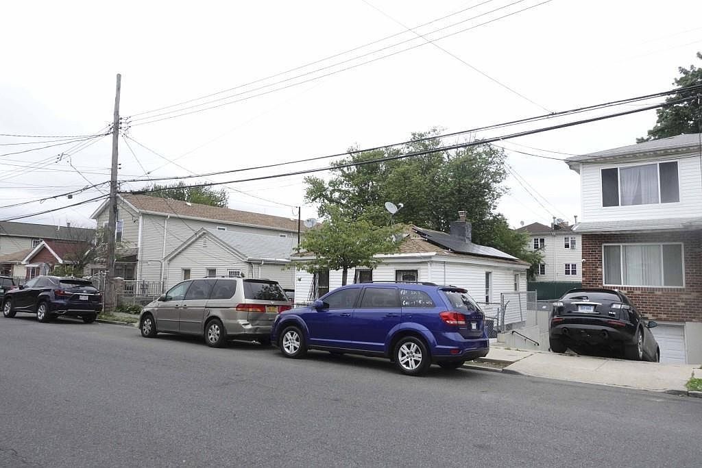 851 Euclid Ave Brooklyn, NY 11208  | Single Family