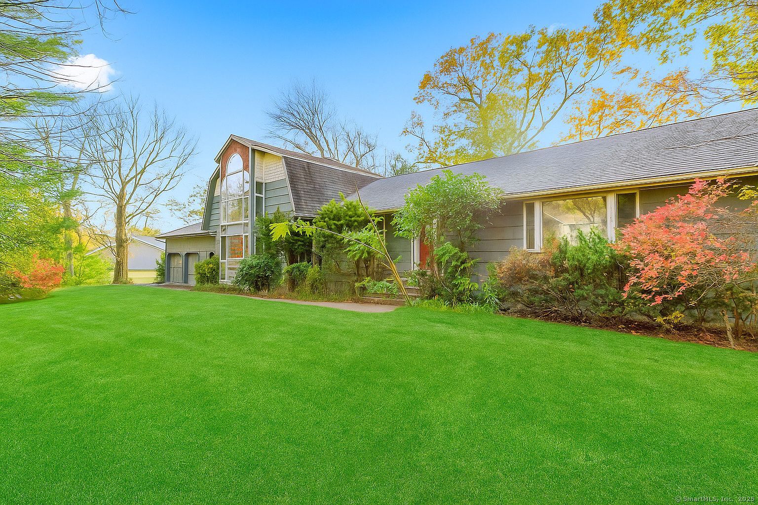 184 Putting Green Rd Trumbull, CT 06611 - Thumbnail 2