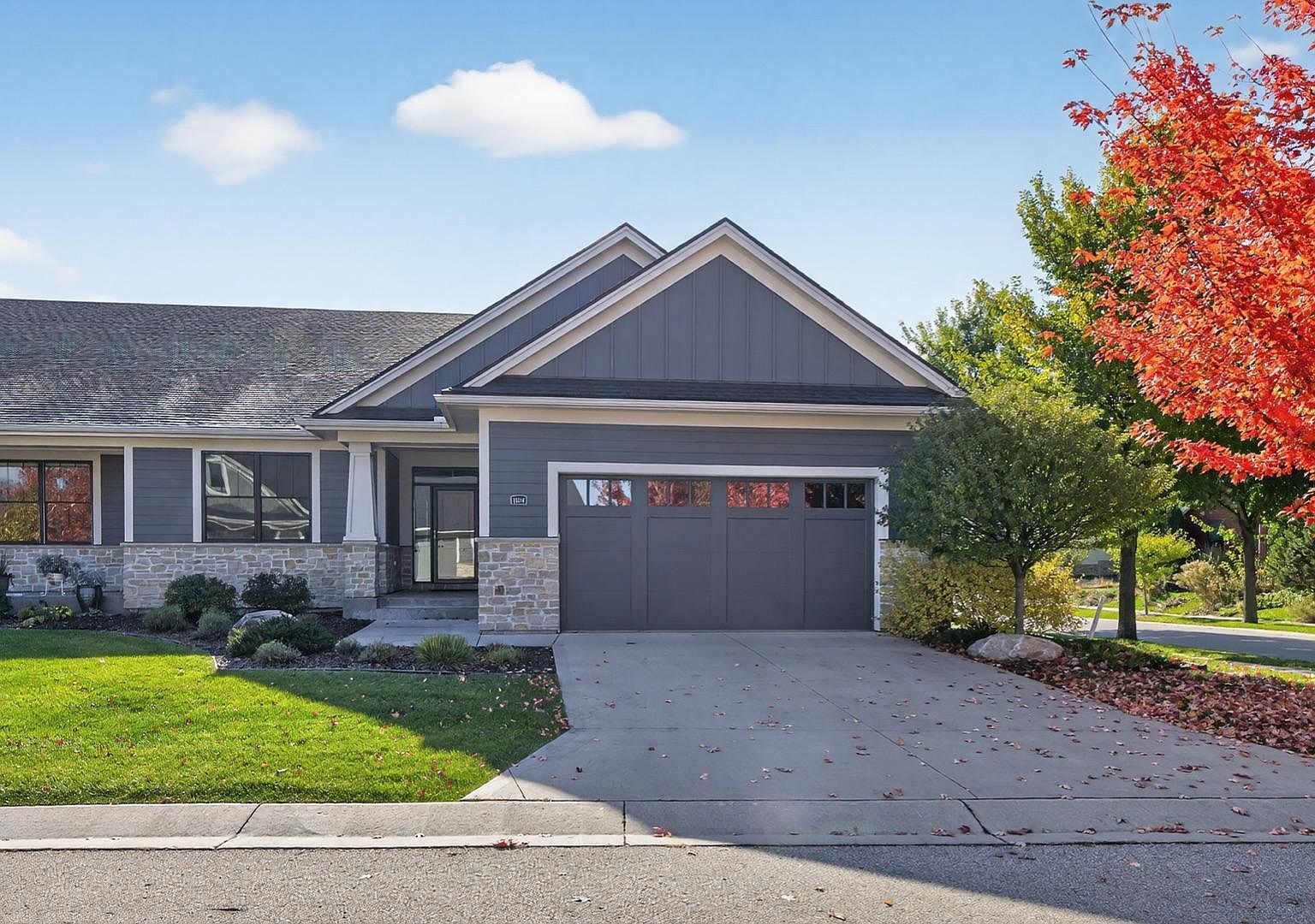 1184 Fox Hill Ct SW Rochester, MN 55902 - Thumbnail 2