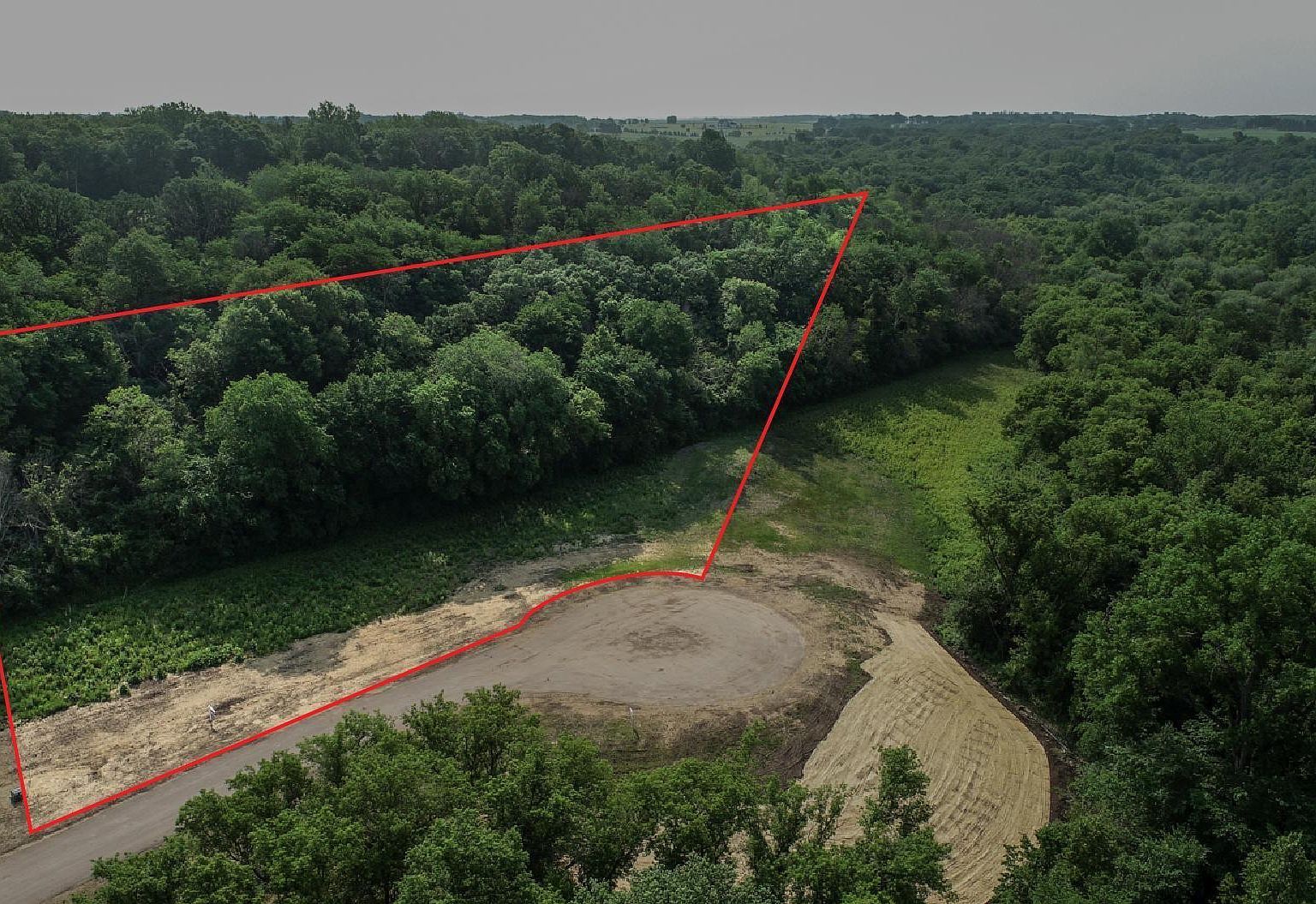 3072 Woodland Valley Ln SW Rochester, MN 55902 - Thumbnail 2