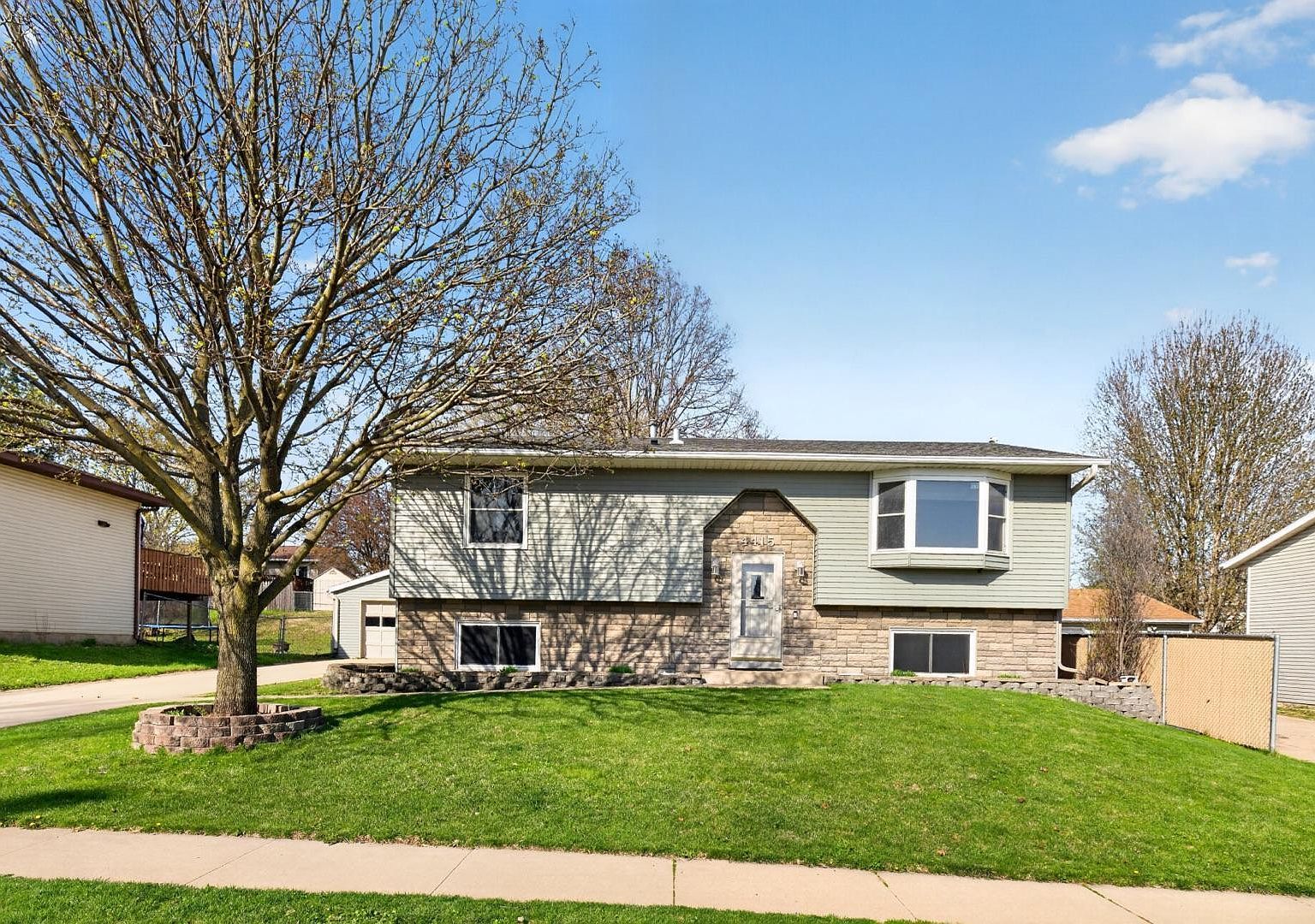 4415 Valley Dr NW Rochester, MN 55901  | Single Family