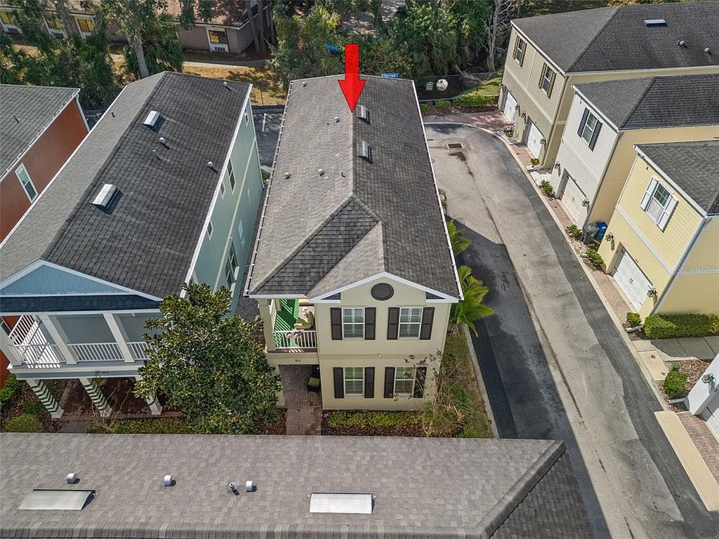 311 Vista Cruiser Ln Oldsmar, FL 34677 - Thumbnail 2