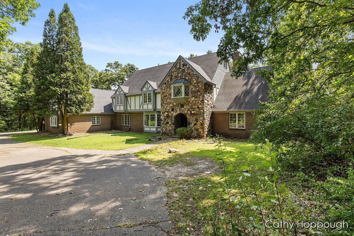 735 Prairie Creek Rd Ionia, MI 48846 - Thumbnail 2