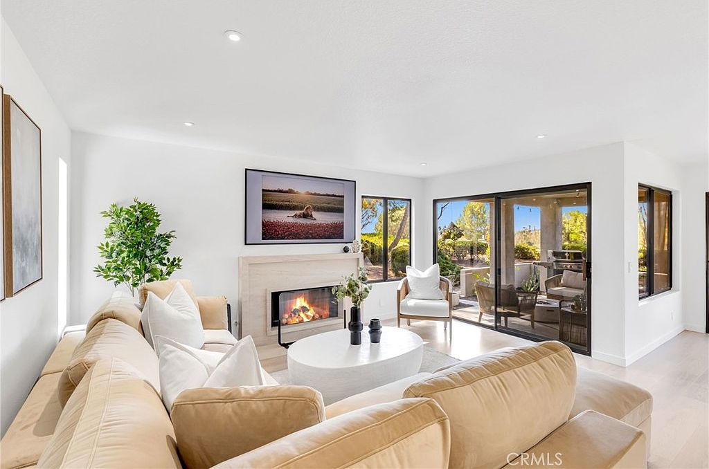 23267 Cherry Hl Mission Viejo, CA 92692 - Thumbnail 2