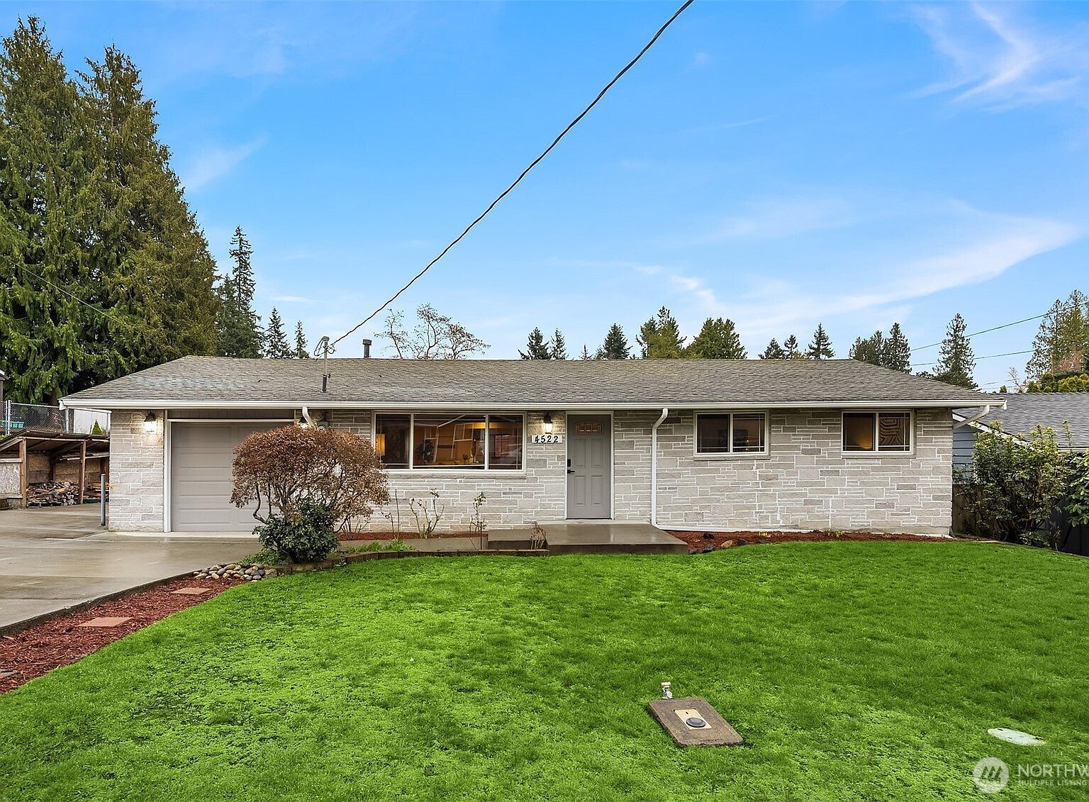 4522 182nd Pl SW Lynnwood, WA 98037 - Thumbnail 2