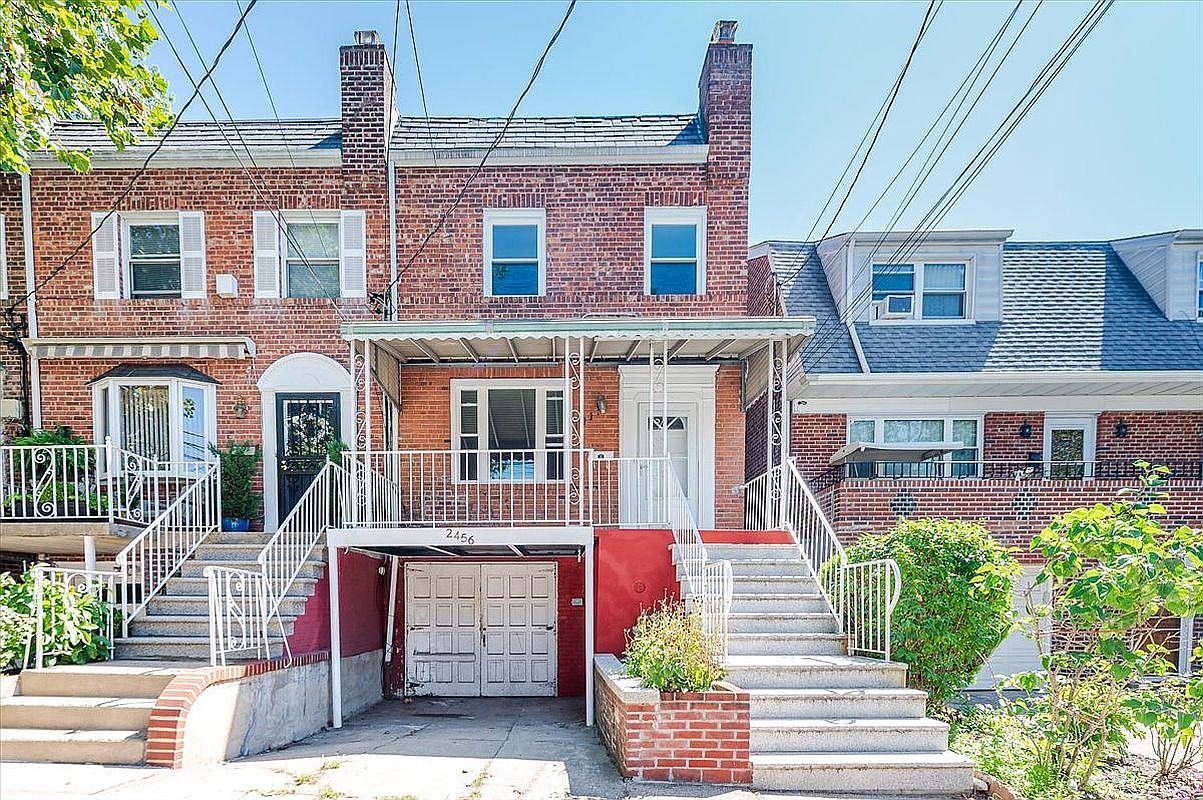 2456 Morgan Ave Bronx, NY 10469 - Thumbnail 2