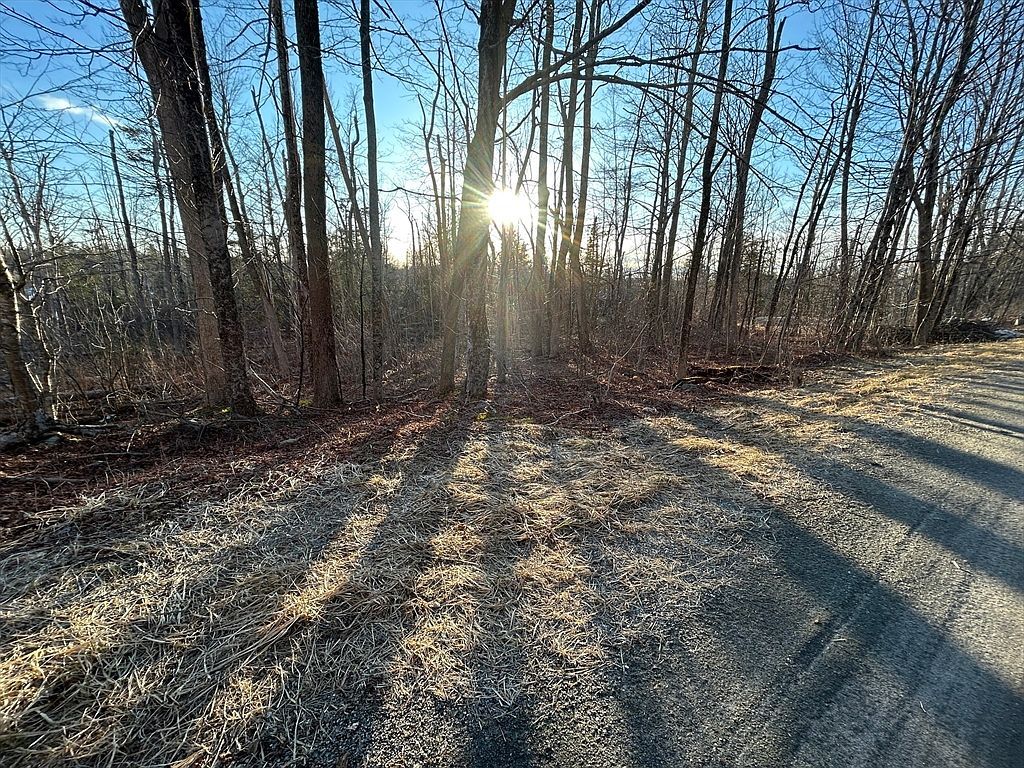 0 Old Abbey Ln W Becket, MA 01223  | Land/Lot