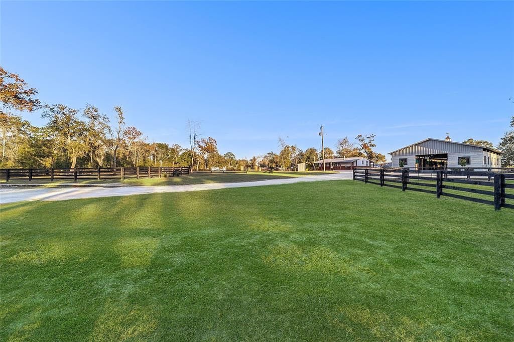 6491 SE 185th Ter Morriston, FL 32668 - Thumbnail 2