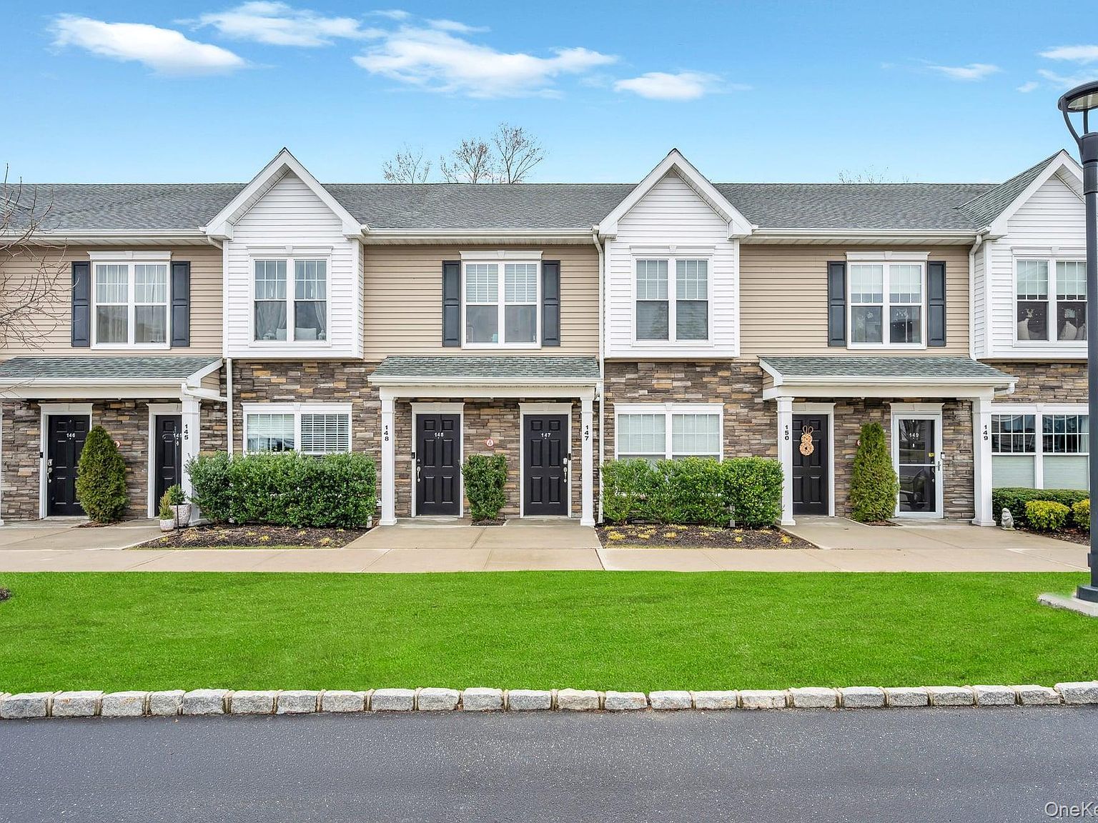 147 Ashley Ct Central Islip, NY 11722  | Condominium