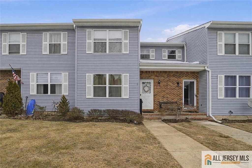 26 Peachtree Ln Jamesburg, NJ 08831 - Thumbnail 2