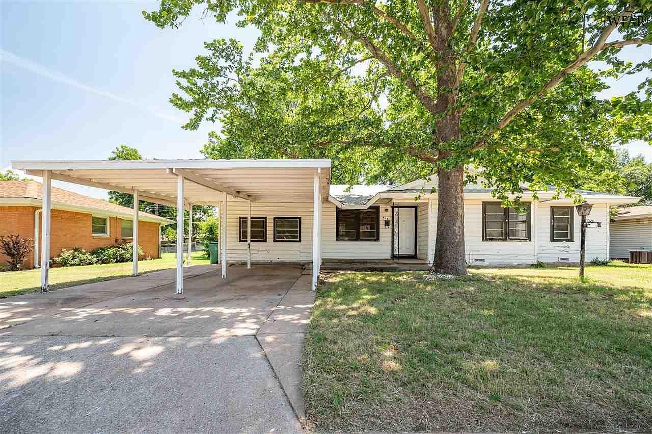 409 Peach St Burkburnett, TX 76354 - Thumbnail 2