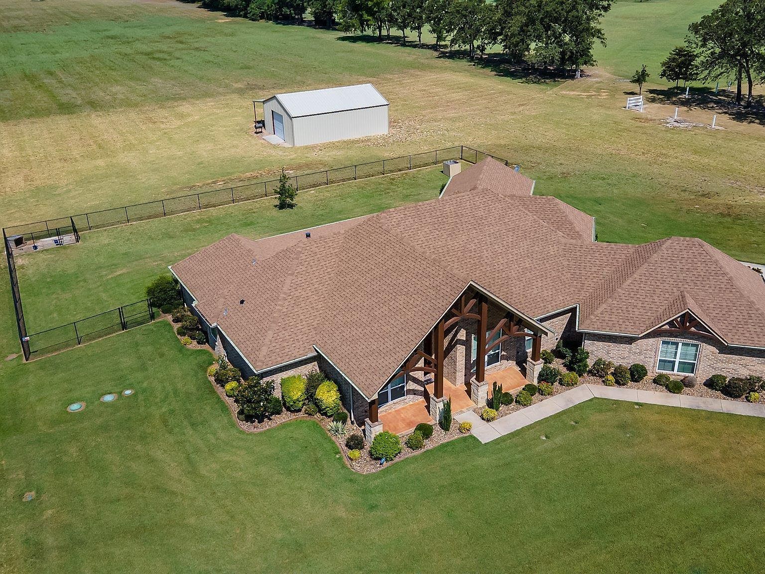 15671 Stallion Lake Blvd Lindale, TX 75771 - Thumbnail 2